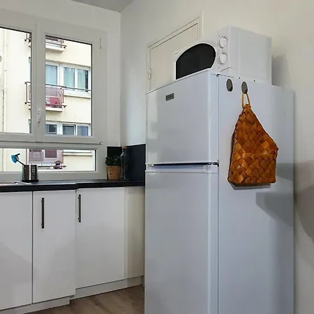 Proche De L'abbaye-aux-dames Apartamento